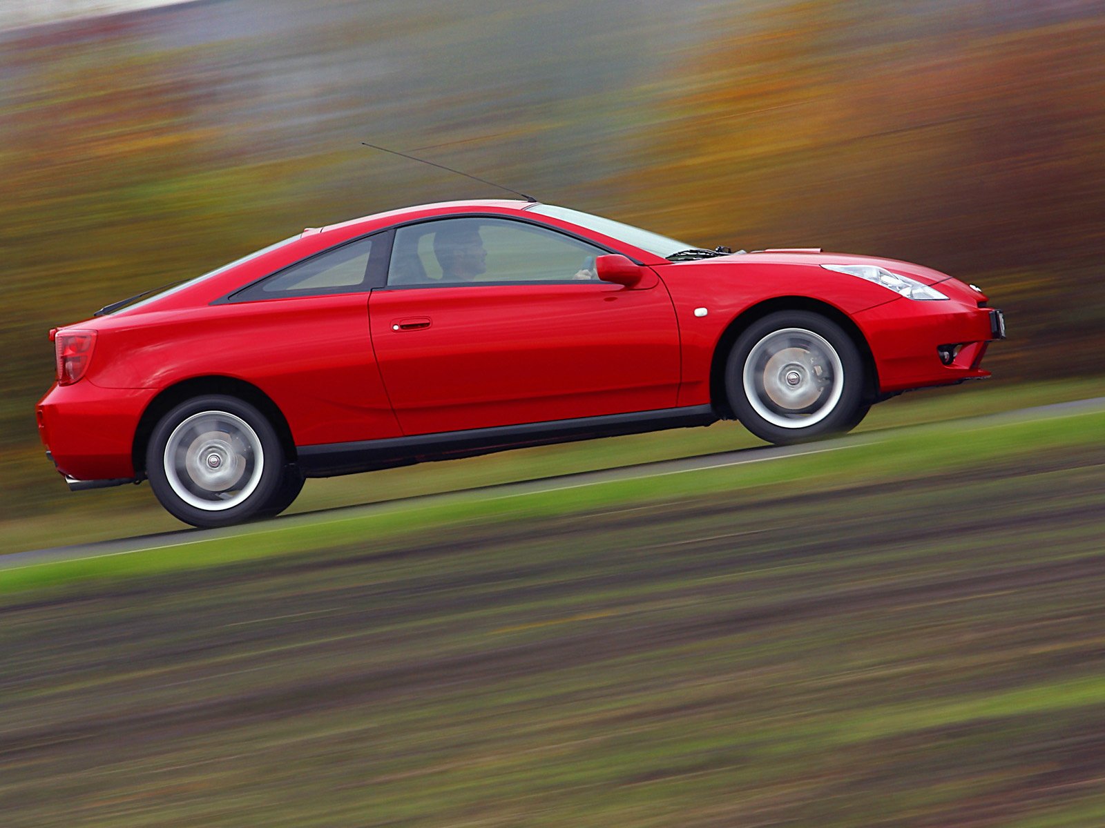 Toyota Celica или Nissan Skyline: что выбрать?