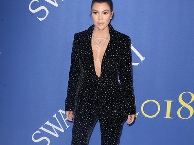 Slide image for gallery: 8574 | Кортни Кардашьян в Christian Siriano