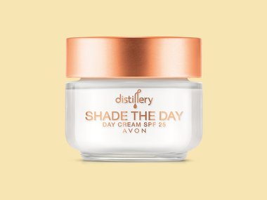 Slide image for gallery: 11879 | Дневной крем Shade The Day, Avon