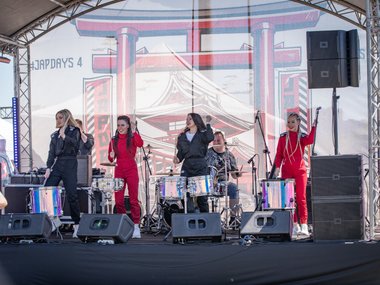 slide image for gallery: 28262 | JapDays 01