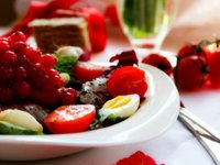 Content image for: 518664 | Как приготовить теплый салат: 5 рецептов на любой вкус