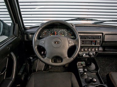 slide image for gallery: 22200 | Lada 4x4