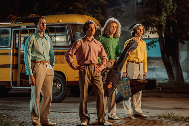 Кадр из сериала «ВИА "Васильки"» Кадр из сериала «ВИА "Васильки"»