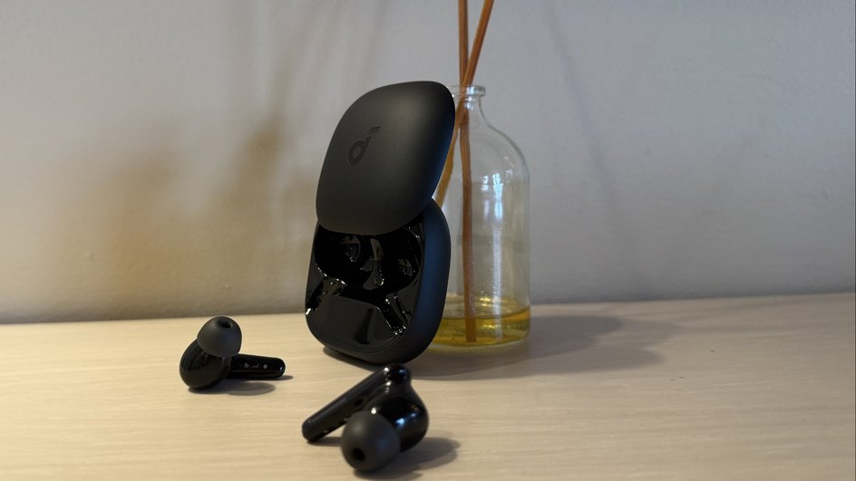 Anker Liberty 4 Pro Anker Liberty 4 Pro