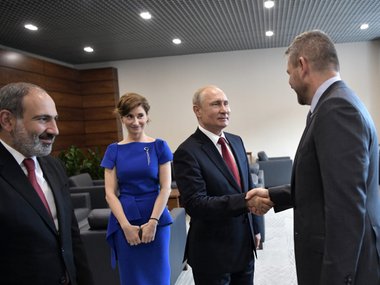 Софико Шеварднадзе на ПМЭФ-2019 Софико Шеварднадзе на ПМЭФ-2019