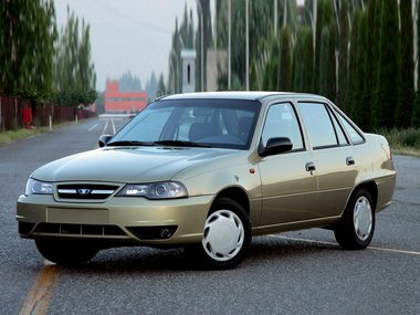 slide image for gallery: 25930 | Daewoo Nexia