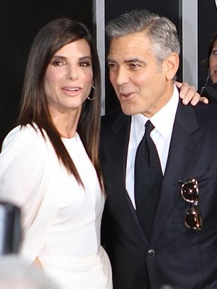 Slide image for gallery: 3309 | Комментарий lady.mail.ru: Сандра Баллок и Джордж Клуни отлично смотрятся вместе