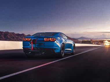 slide image for gallery: 23843 | Chevrolet eCOPO Camaro. Выставка SEMA в Лас-Вегасе