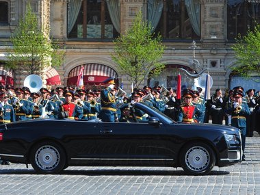 slide image for gallery: 24440 | Парадный кабриолет Aurus Senat
