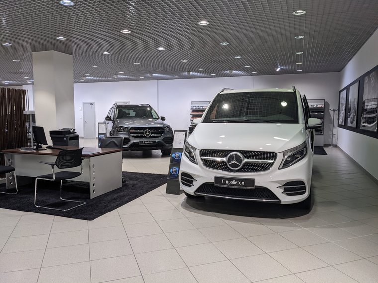 Mercedes-Benz GLC и Mercedes-AMG SL 63