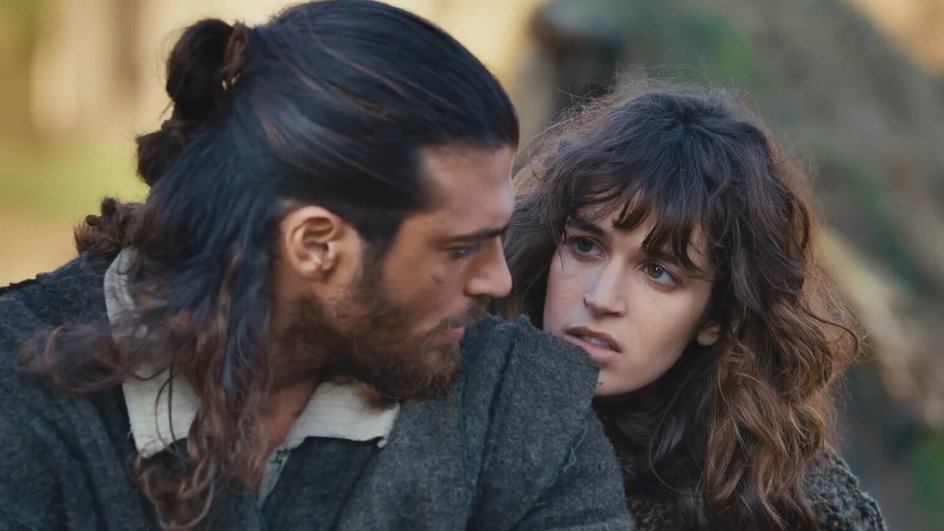 Джан Яман и Грета Ферро в сериале «Эль Турко» Джан Яман и Грета Ферро в сериале «Эль Турко»