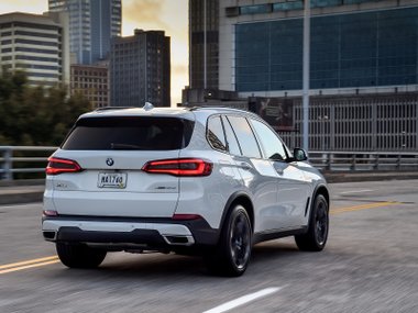 slide image for gallery: 23778 | BMW X5