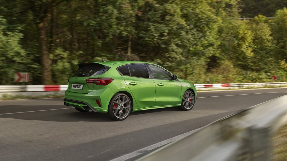 Ford Focus ST 2022- Ford Focus ST 2022-