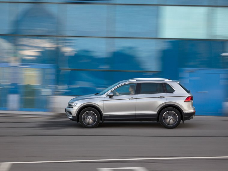 slide image for gallery: 24565 | Volkswagen Tiguan