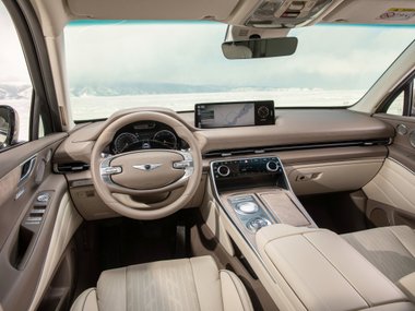 slide image for gallery: 27594 | Genesis GV80