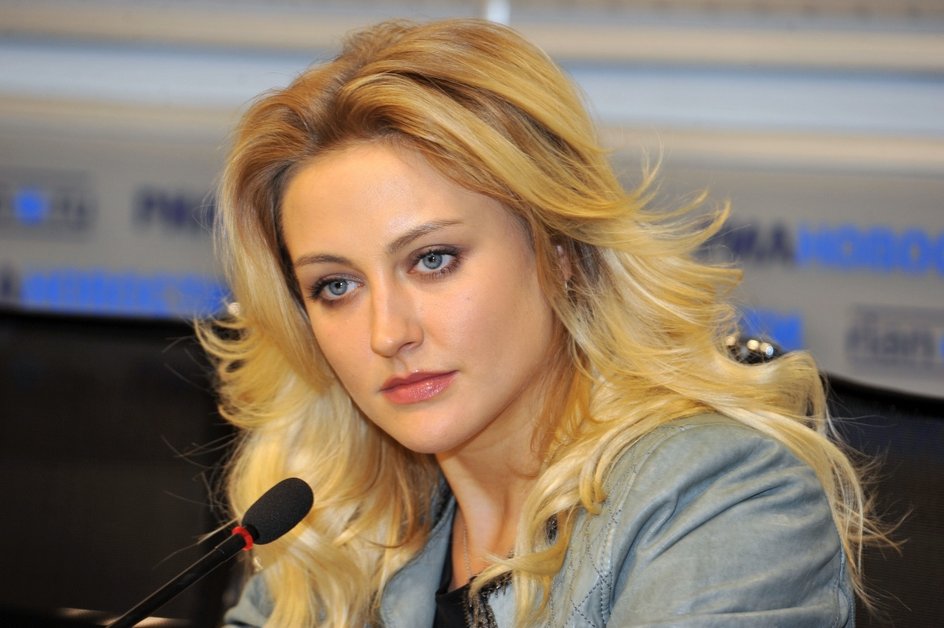 Ева Бушмина Ева Бушмина