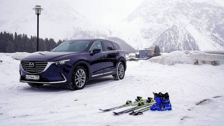 slide image for gallery: 24302 | Mazda CX-9
