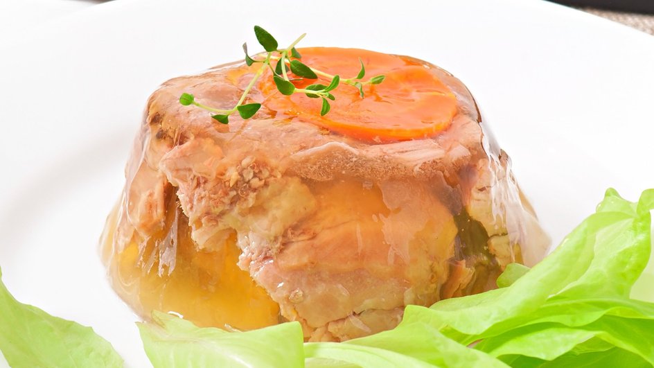 Заливное из курицы Заливное из курицы