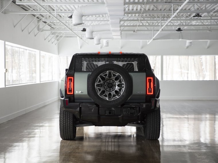 GMC Hummer EV SUV