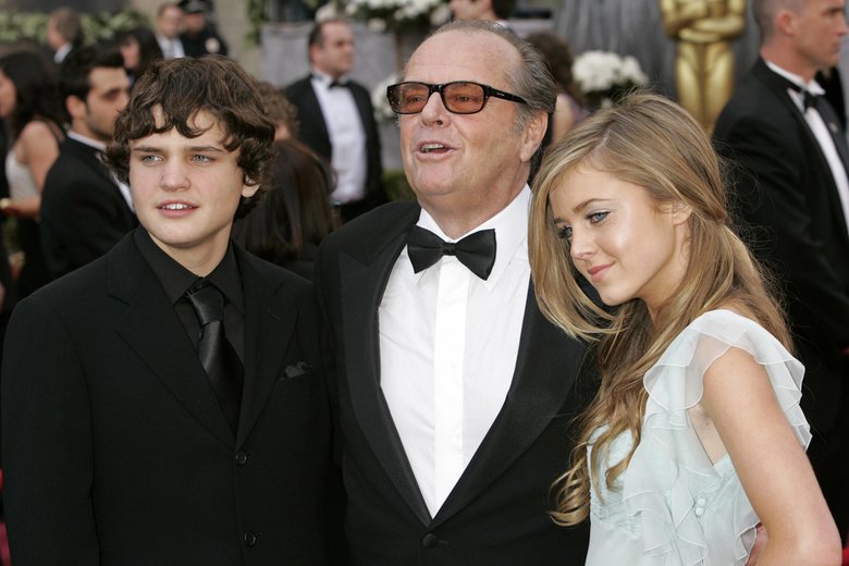 Джек Николсон с дочерью Лоррейн и сыном Рэем в 2006 году. Фото: legion-media.ru
