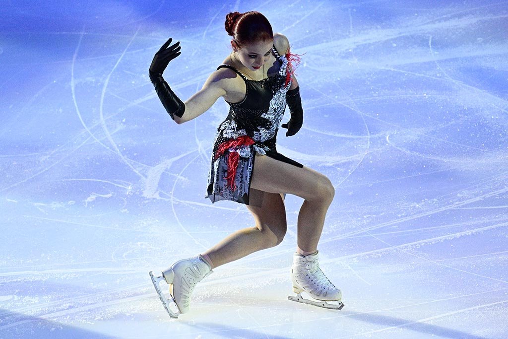 Фигуристка Трусова снялась с контрольных прокатов сборной России из-за травмы спины