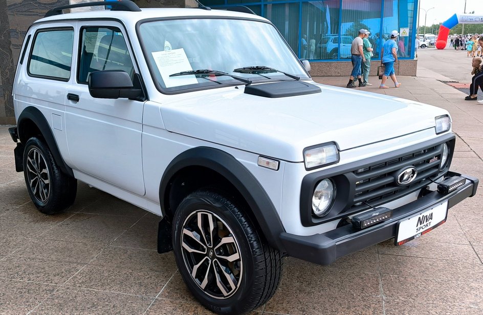 Lada Niva Sport