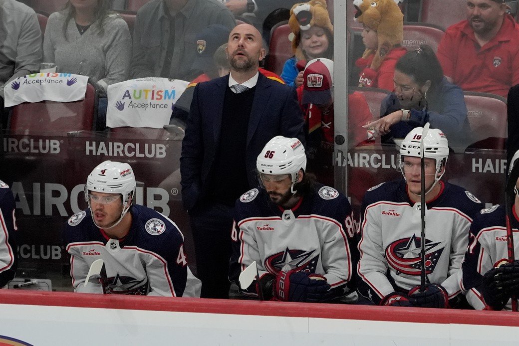 Клуб НХЛ «Коламбус» уволил главного тренера Паскаля Венсана