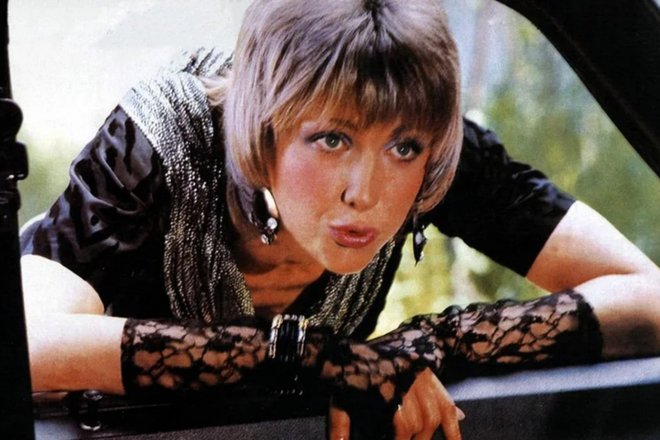 Елена Яковлева в фильме «Интердевочка» Елена Яковлева в фильме «Интердевочка»