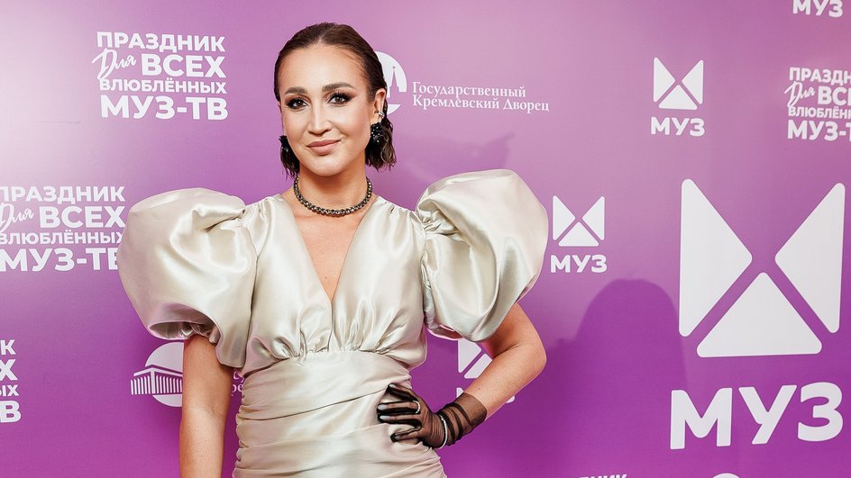Ольга Бузова, фото: пресс-служба Муз-ТВ Ольга Бузова, фото: пресс-служба Муз-ТВ