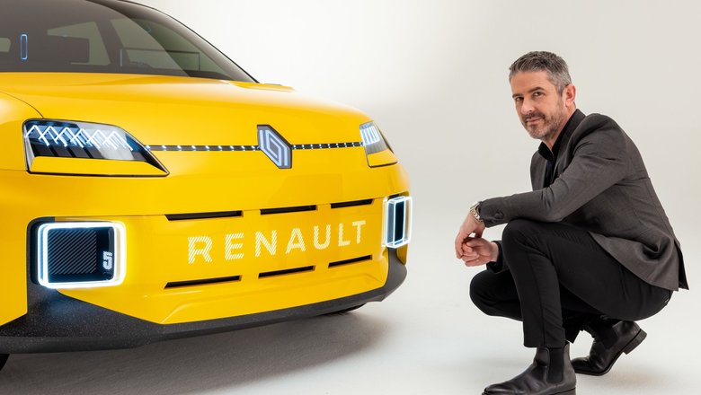 slide image for gallery: 27574 | Логотип Renault