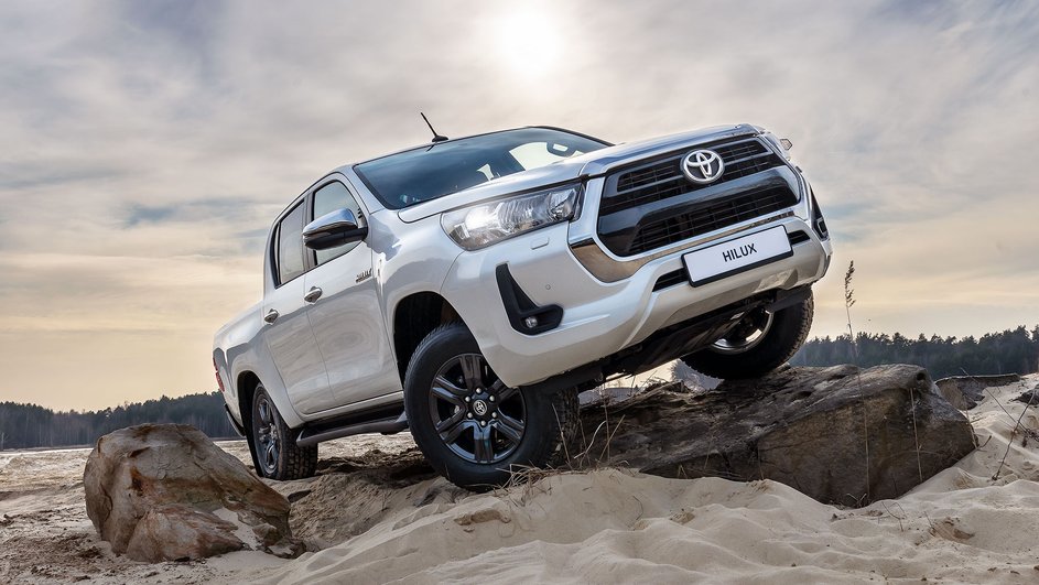 Пикап фирмы Toyota модели Hilux Пикап фирмы Toyota модели Hilux