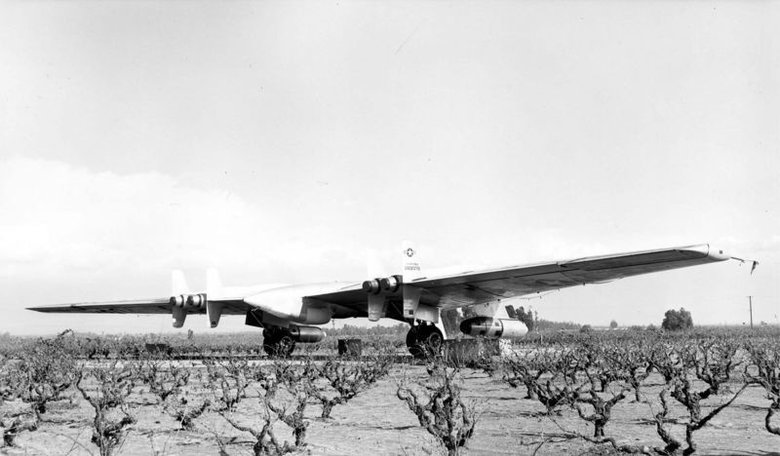 YB-49 на земле. Фото: Historic Heap