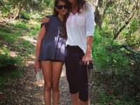Content image for: 482945 | Синди Кроуфорд во время отдыха на озере с дочерью Кайей