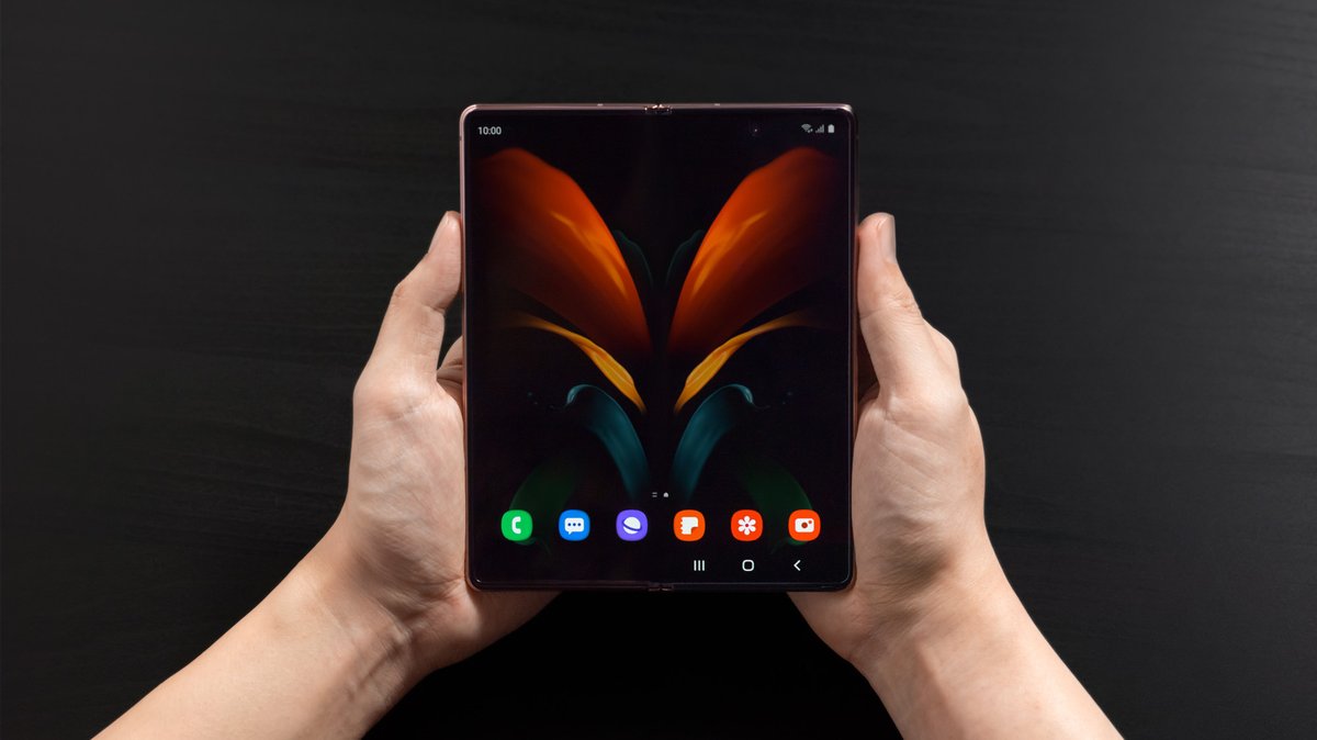 Гибкая революция. Как Samsung Galaxy Z Fold2 вырос из концепта и стал  символом технологий будущего? - Hi-Tech Mail.ru