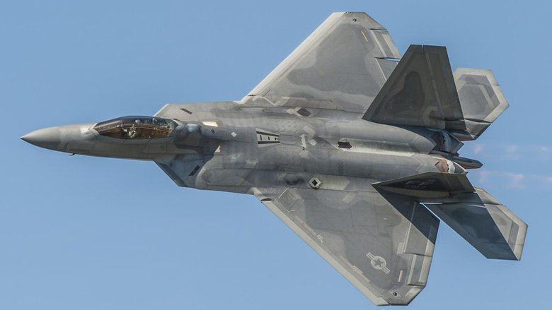 Малозаметный самолет F-22 Raptor. Фото: The National Interest