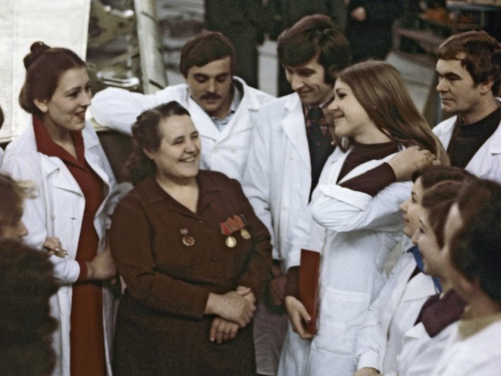 Регулировщица Мария Шальнева после Великой Отечественной войны, 1980 год Регулировщица Мария Шальнева после Великой Отечественной войны, 1980 год