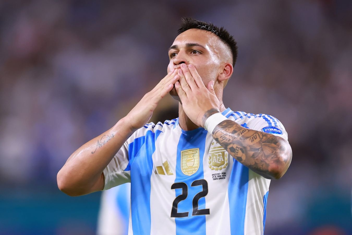 Аргентина впервые за 8 лет сыграла без Месси. Но теперь у нее есть новый герой