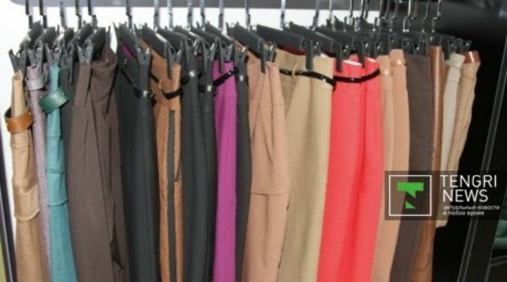 Женская коллекция одежды в магазине Кайрата Нуртаса