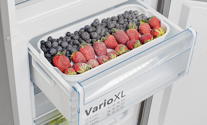 Холодильники Bosch NatureCool: вместительная морозилка с лотком для быстрого замораживания ягод и фруктов