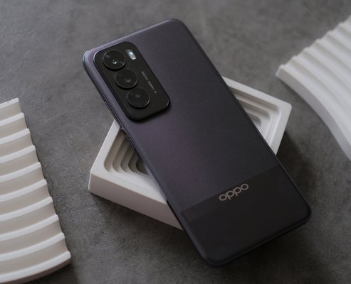 Смартфон OPPO Reno12 Pro