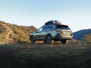 slide image for gallery: 24398 | Subaru Outback