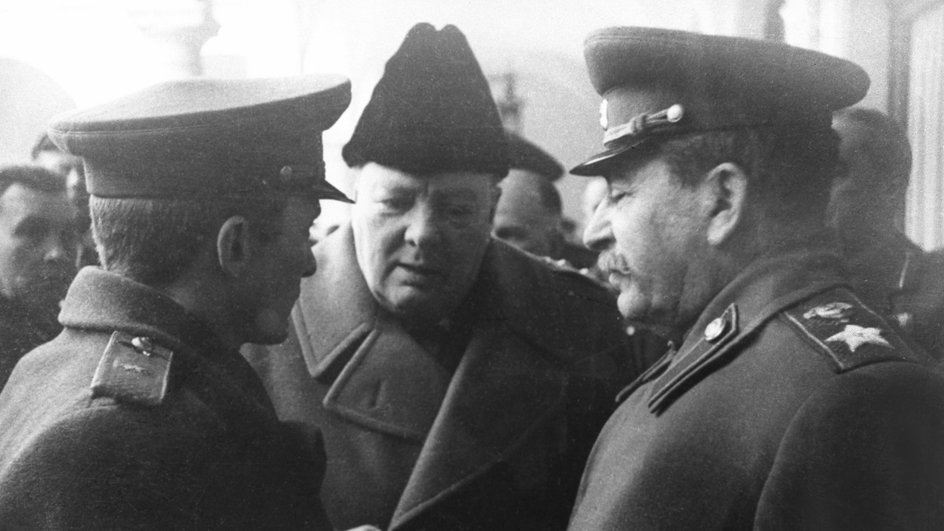 Черчилль и Сталин на Ялтинской конференции