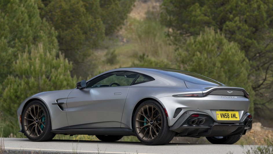 Aston Martin Vantage