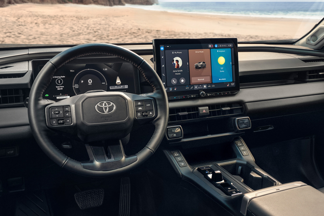 Новый RAV4 получит собственную операционную систему Toyota Новый RAV4 получит собственную операционную систему Toyota