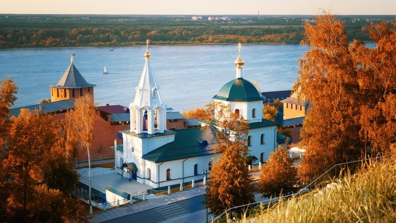 Храм Симеона Столпника в день Покрова Пресвятой Богородицы.