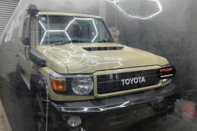 Toyota Land Cruiser 79