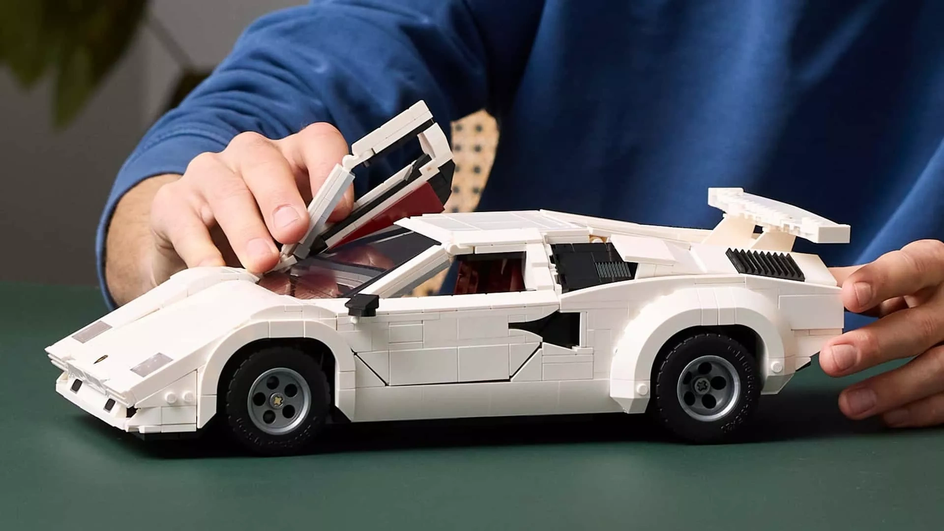 Lamborghini Countach скорость