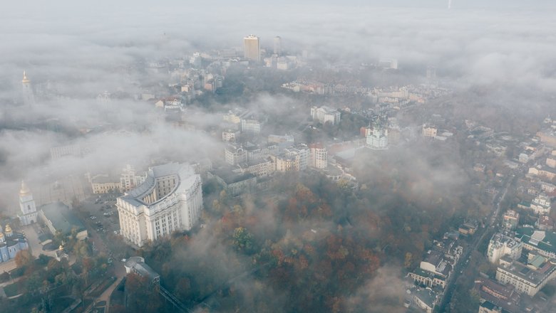 Дымка над городом