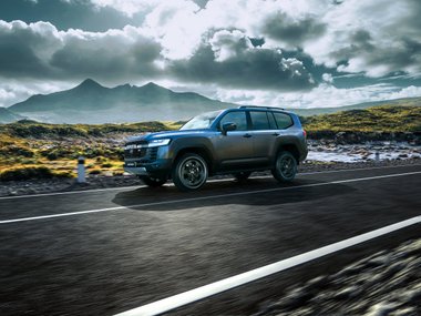 slide image for gallery: 28486 | Toyota показала топовый спортивный «Крузак» для России (фото)