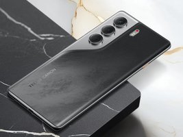 Tecno CAMON 40